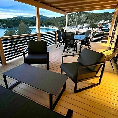 Tatil Evi Tranquil Tides Mobile With Terrace And Sea View Drage