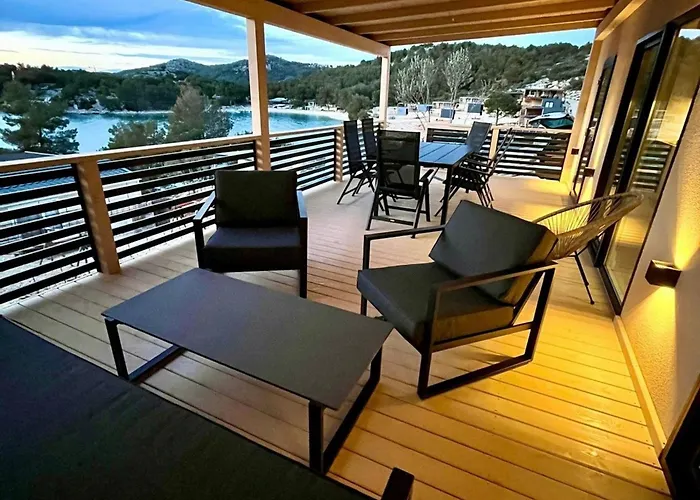 Tatil Evi Tranquil Tides Mobile With Terrace And Sea View Drage